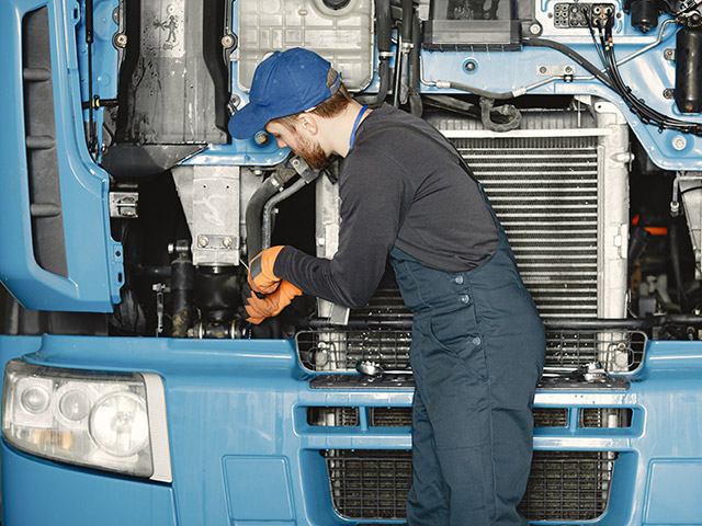 Truck service and repairs