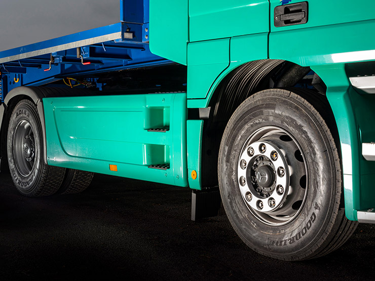 Truck servicing